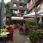 Touristiques La Cour Des Hôtes 3*