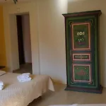 Chambres Touristiques La Cour Des Hotes Bed & Breakfast Obernai