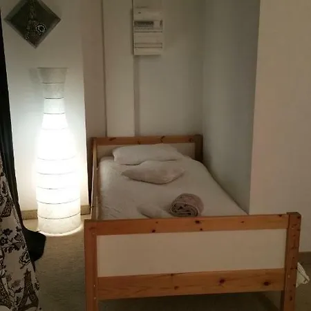 Chambres Touristiques La Cour Des Hotes