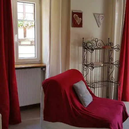 Chambres Touristiques La Cour Des Hotes Obernai