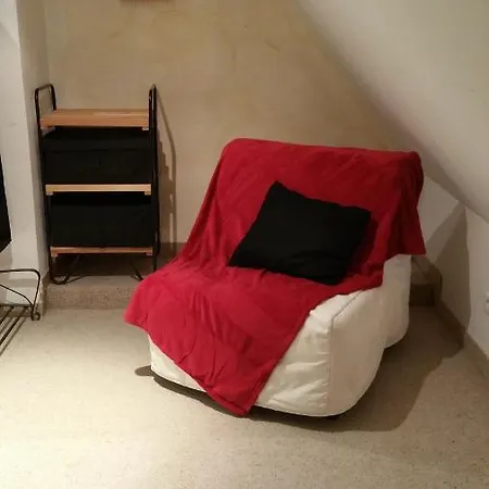 Chambres Touristiques La Cour Des Hotes